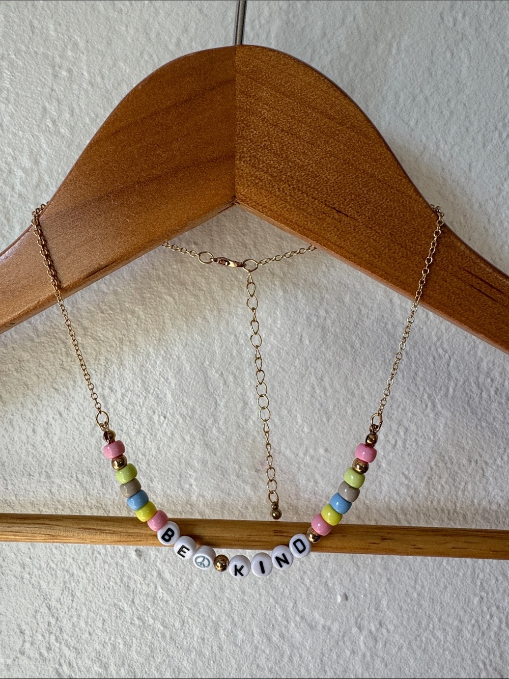 Be Kind Letter‎ Bead Necklace